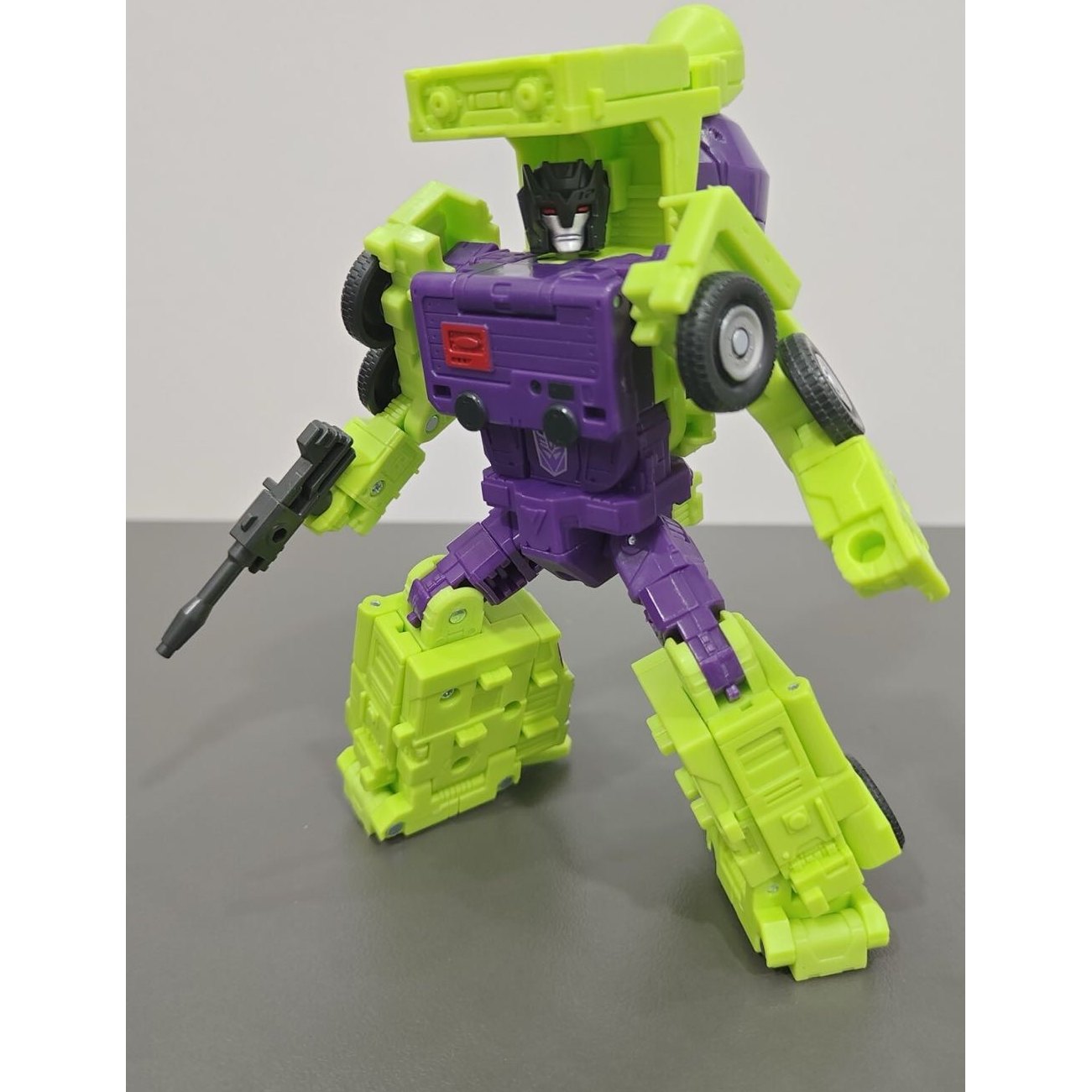 Transformers Studio Series 86 - Constructicon Mixmaster
