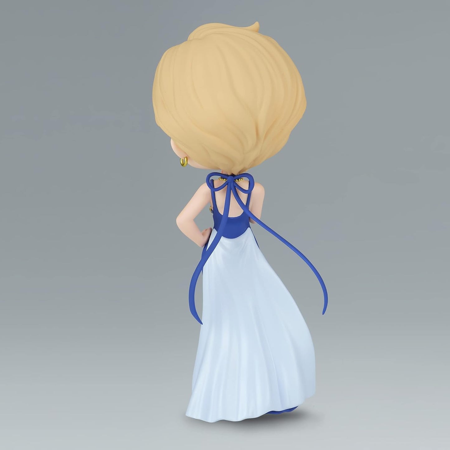 Banpresto Sailor Moon Eternal  Q Posket Princess Uranus (Version A) Figure