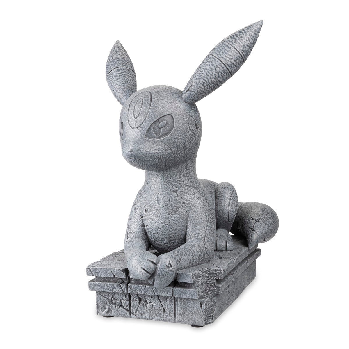 Pokémon Center Umbreon Yard Statue