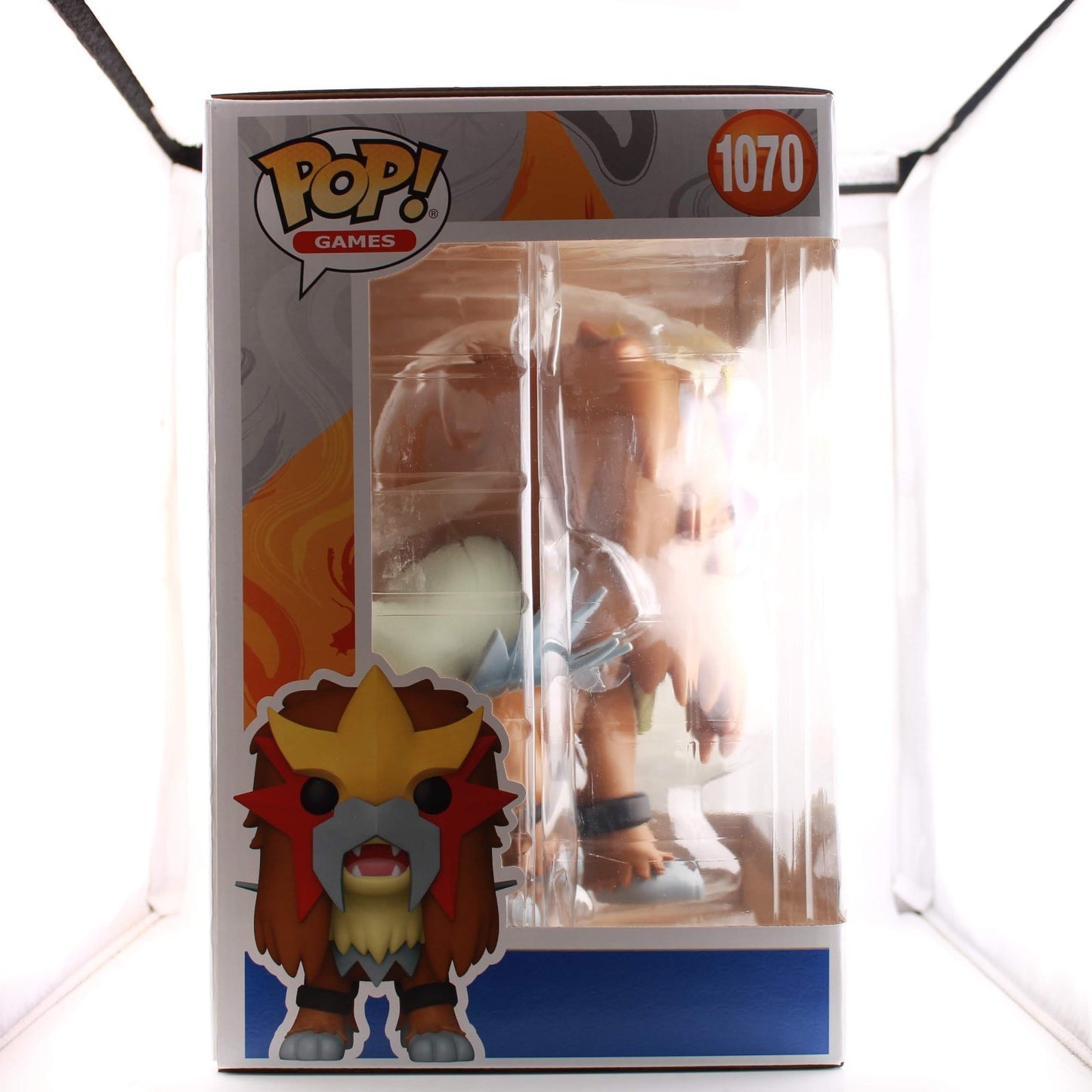 Funko - Pop! Pokemon: Entei  SDCC  Limited Edition With Protector