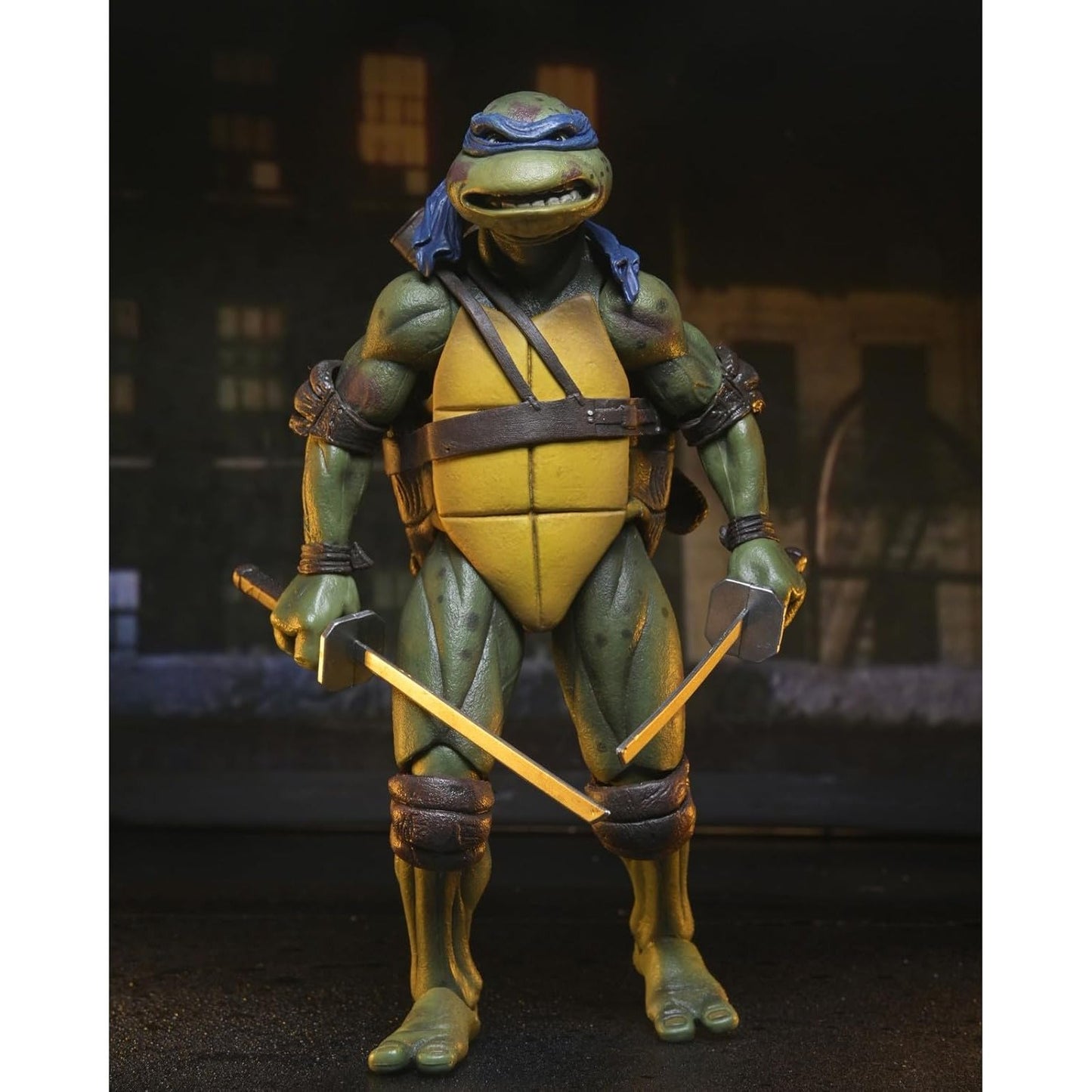 Teenage Mutant Ninja Turtles Leonardo and Shredder Action Figures, 2-Pack Collectible Set